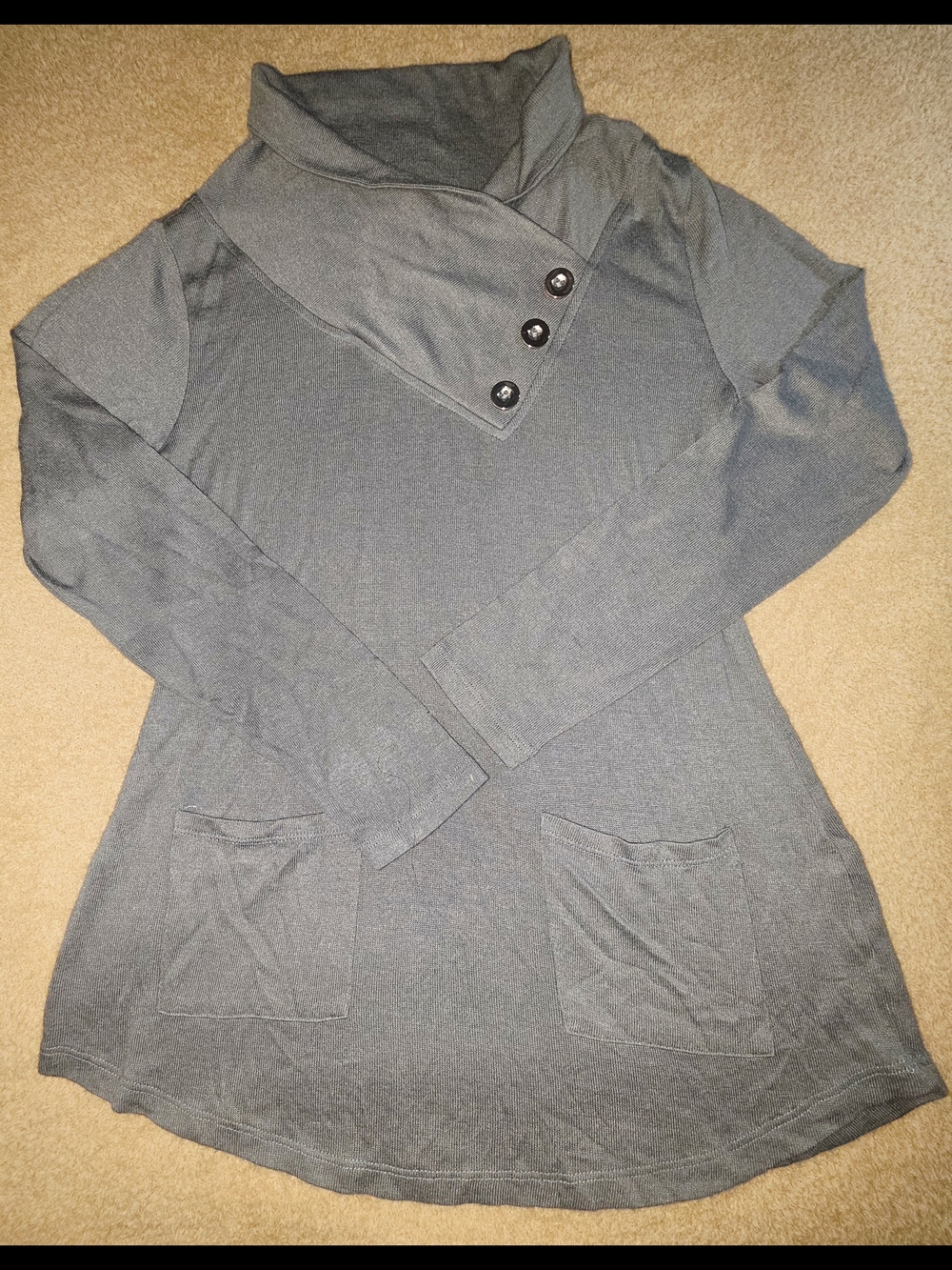 Women's Gray Button-Accent Funnel Neck Tunic